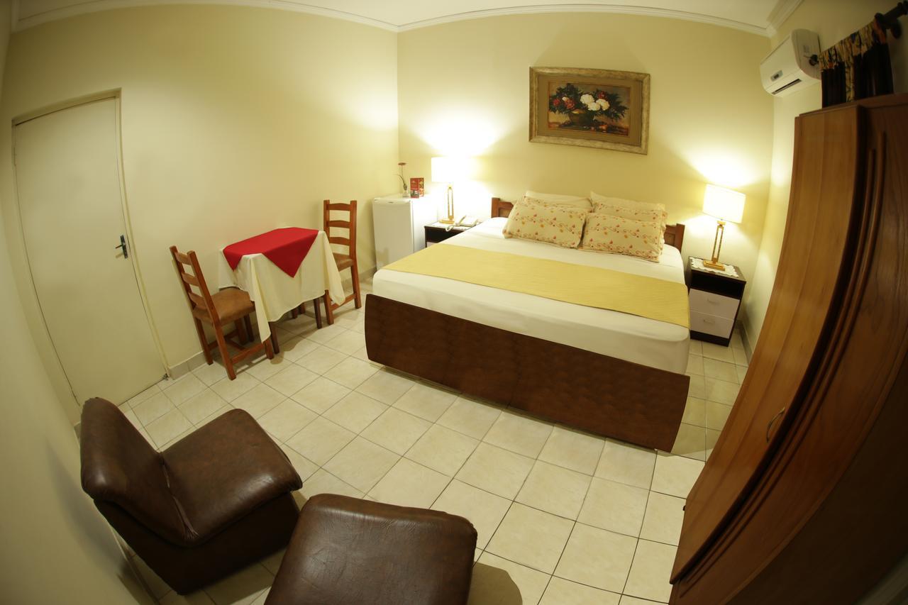 Hotel Del Sur San Lorenzo Ruang foto