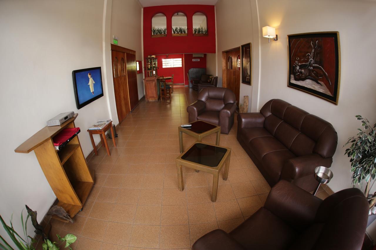 Hotel Del Sur San Lorenzo Bagian luar foto