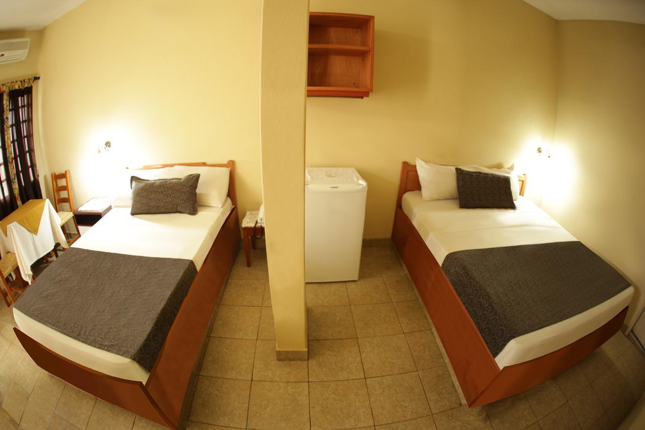 Hotel Del Sur San Lorenzo Ruang foto