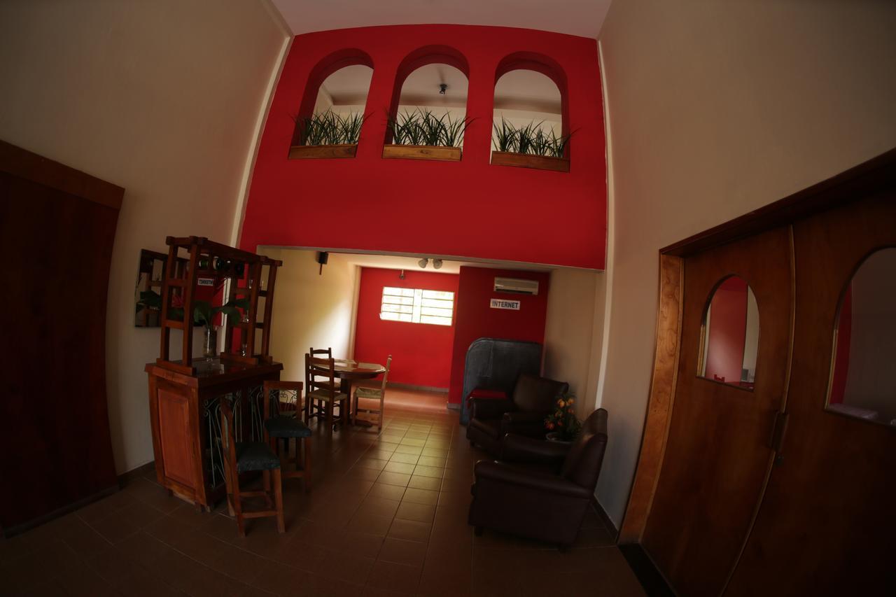 Hotel Del Sur San Lorenzo Bagian luar foto