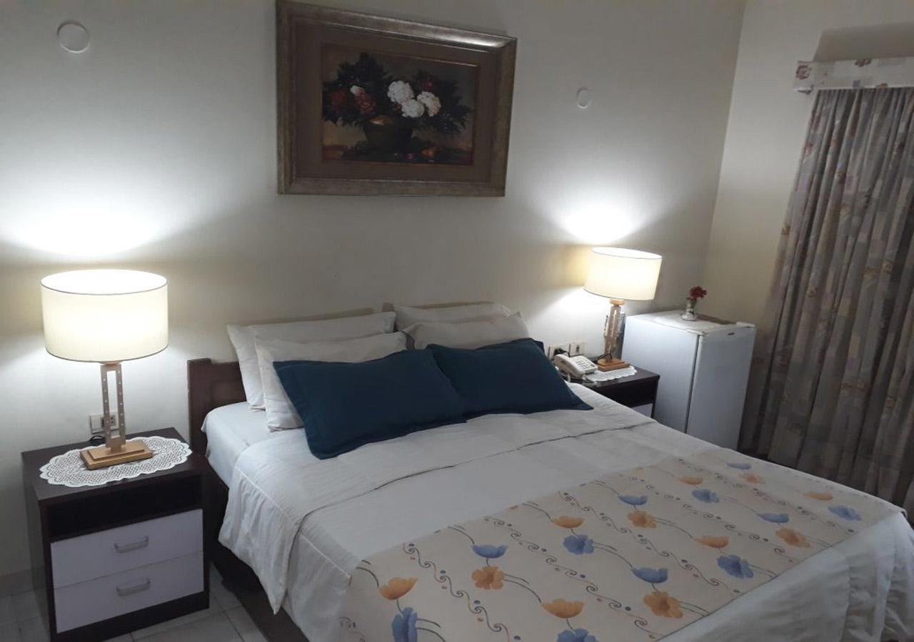 Hotel Del Sur San Lorenzo Bagian luar foto